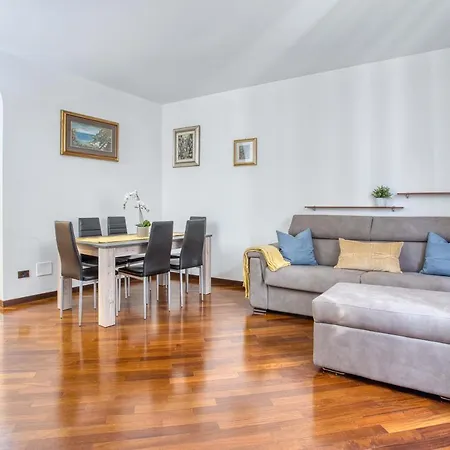 Apartament Casa Tricolore *