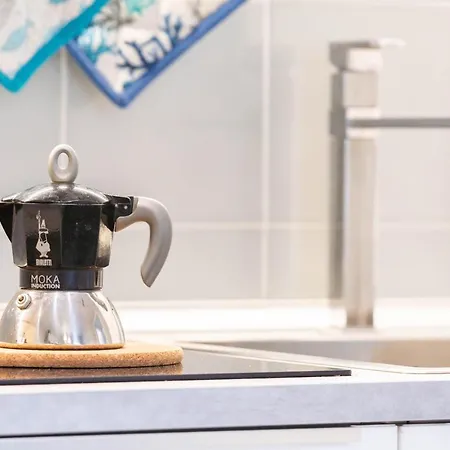 Candy House Szálloda Milánó