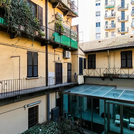 Artstay Exclusive Near Train Metro, Parking Milan