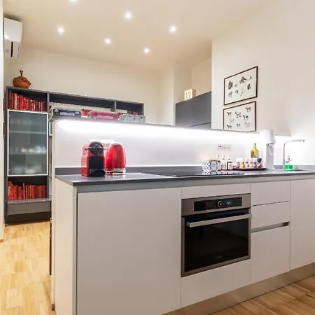 Apartman La Casa Colorata - Flats In - Bocconi *