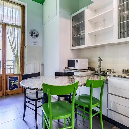 Lepontina Apartment *