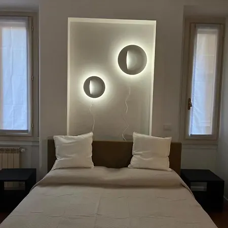 Casa Vercelli Delizioso Bilocale Moderno Nella Vecchia Apartment Milan