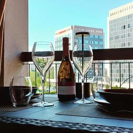 Апартаменты Nuovo Loft Con Terrazza, M2, Navigli, Ieo, Humanitas, Assago Skating Arena *