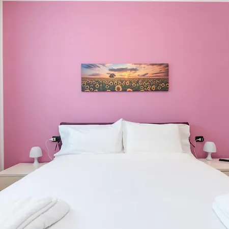 Altido Adorable Flat With Balcony *