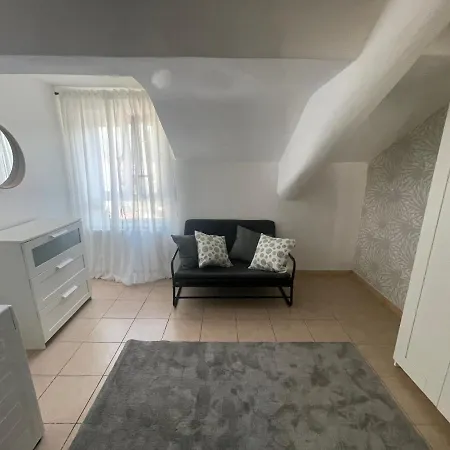 Mansarda Di Nolo-mm Pasteur-red Line 公寓 米兰