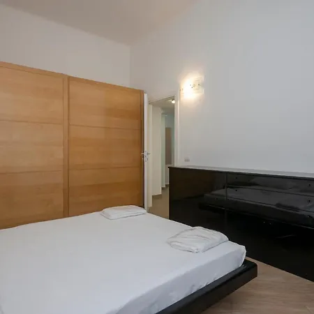 Sarti2 - Corso Xxii Marzo Appartement