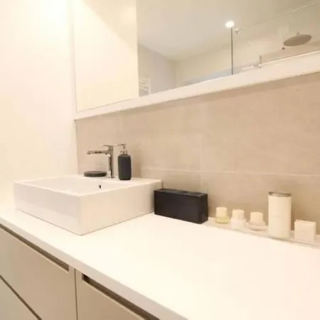 Apartment Garibaldi Amazing Open Space Milan