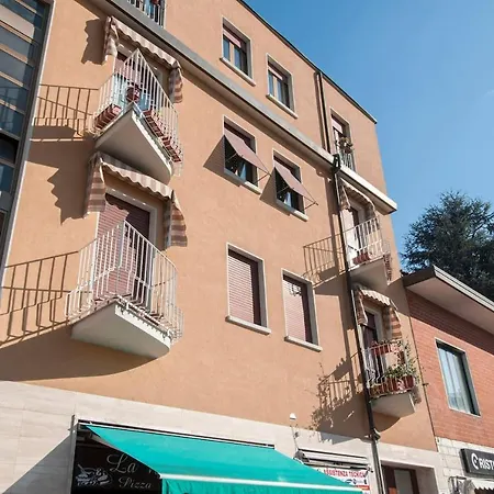 & Work House - Duomo Apartment