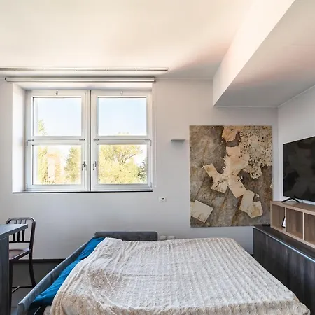 Moderno Bilocale 64mq Con Parcheggio E Palestra Apartment