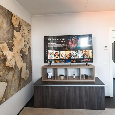 Moderno Bilocale 64mq Con Parcheggio E Palestra Apartment Milan