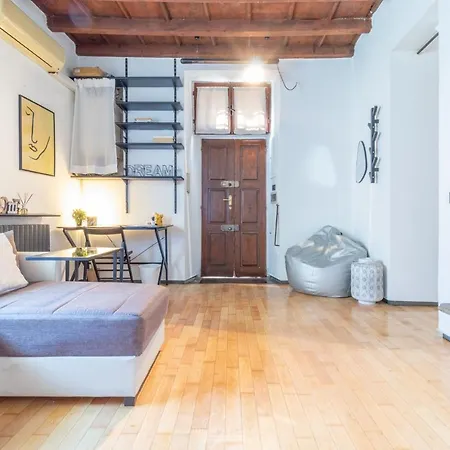 Ascanio Apartment, In The Heart Of Nightlife Apartment *