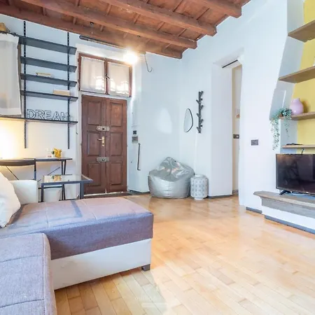 Ascanio Apartment, In The Heart Of Nightlife Apartment Milan