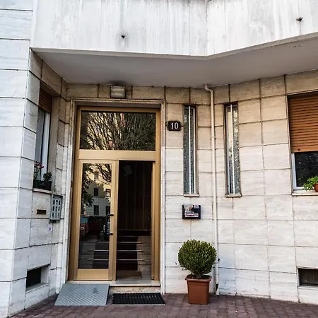 Ticinello 1 * Milánó