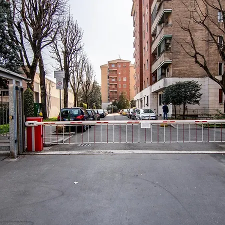 Ticinello 1 * Milán