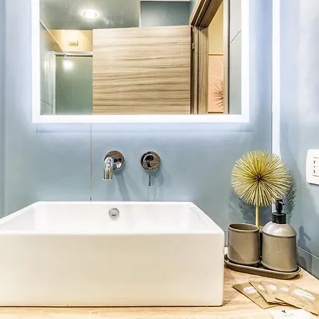 Bligny 4pax Wifi Bocconi District Lejlighed *