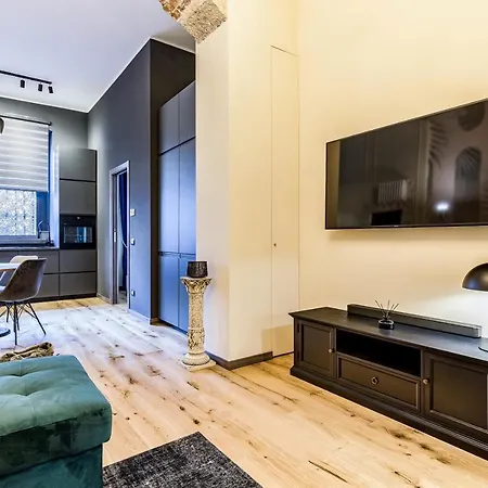 Bligny 4pax Wifi Bocconi District Lägenhet