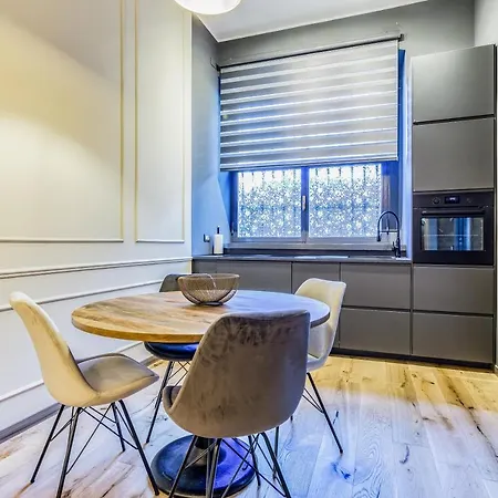 Apartmán Bligny 4pax Wifi Bocconi District *