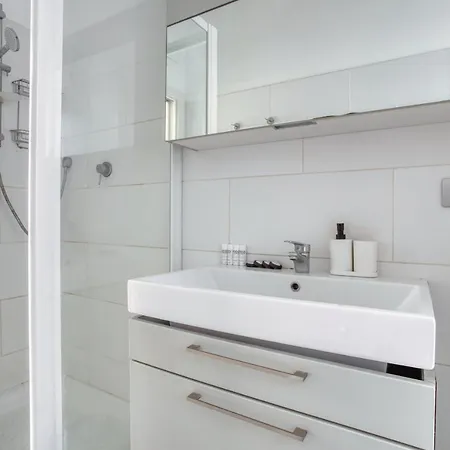 Joivy Cosy Flat Near Mirabello Daire Milano