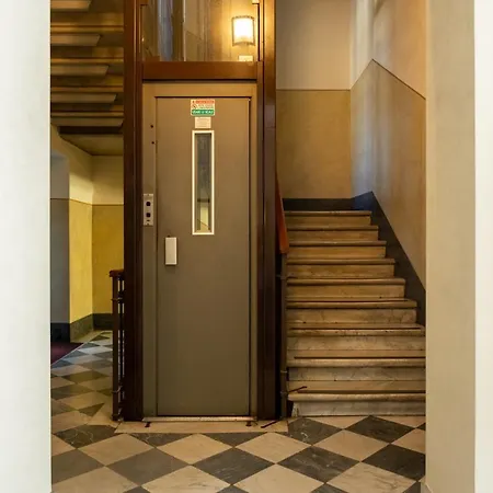 5 Min Duomo Luxury In Brera Design District Apartment *
