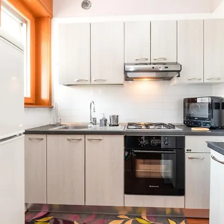 Altido Adorable Flat With Balcony Διαμέρισμα Μιλάνο