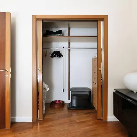 Large And Elegant In Missori Duomo Apartment *