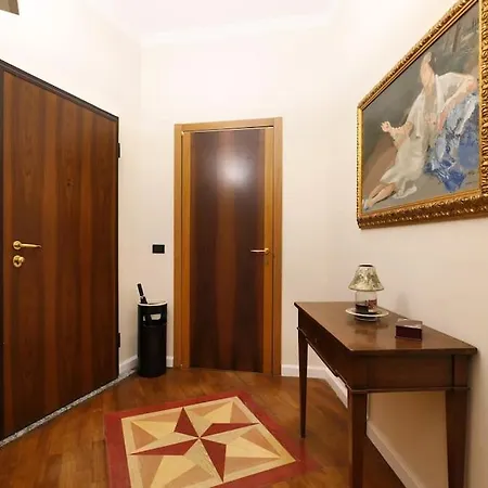 Large And Elegant In Missori Duomo Apartment *