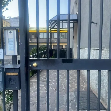 Alessandro's Mansion Μιλάνο