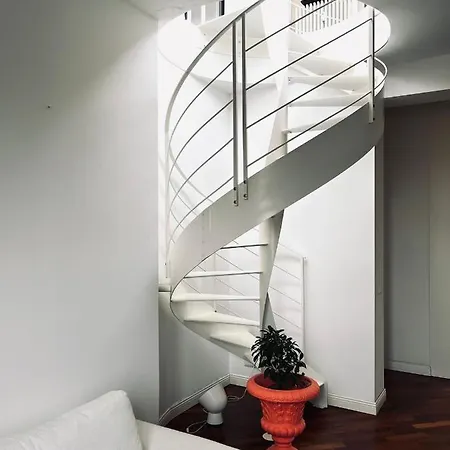 Penthouse Con Terrazza 아파트 *