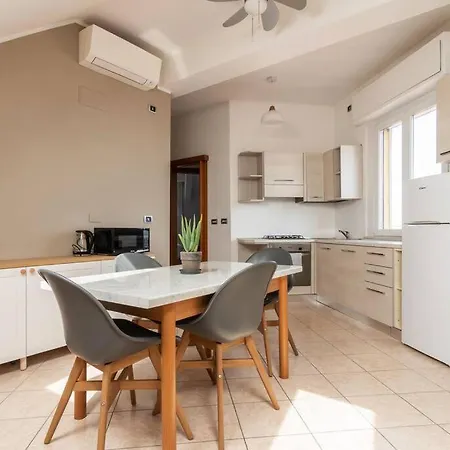 Bilocale Quartiere Della Moda Apartamento Milán