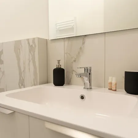 15min Metro Duomo - Rho Fiera - Skyscraper Kitchen