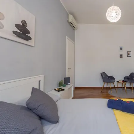 House Romana Center * ميلان