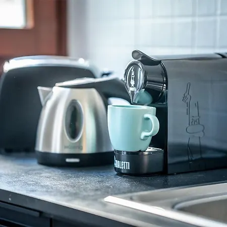 Citylife Apartment- Metro Access - 2 Bedrooms *