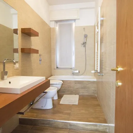 Con Due Stanze In Via Oglio Apartment Mailand