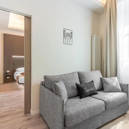 بيت ضيافة Meneghina Foresteria Lombarda ميلان