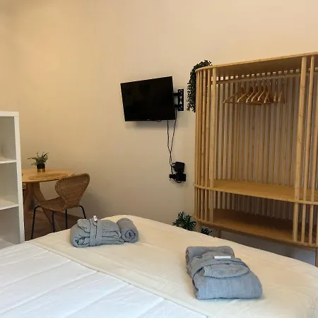 Regina Ai Navigli - Sky Tv, Wifi And Breakfast Box