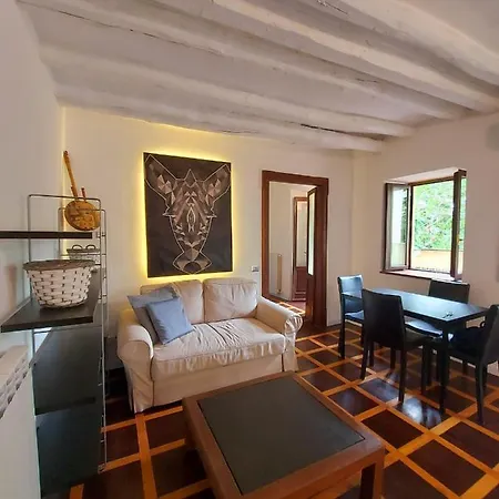 Charming Flat In Center The Park דירה *