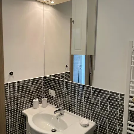 Apartment Accomodo Mib22 Bivano Niguarda