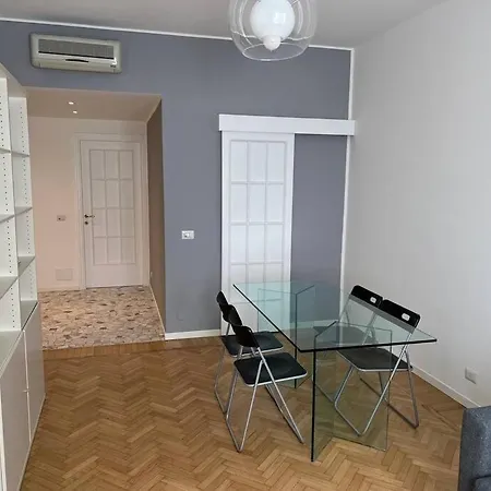 Paris Bordone House *