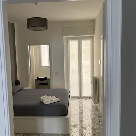 Apartment Paris Bordone House Milan