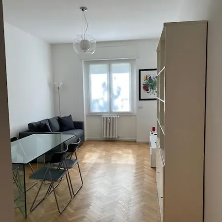 Paris Bordone House *