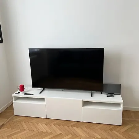 Paris Bordone House * Milano