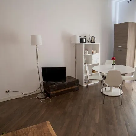 Renovated Flat Near Duomo - Lamarmora Apartamento Milán