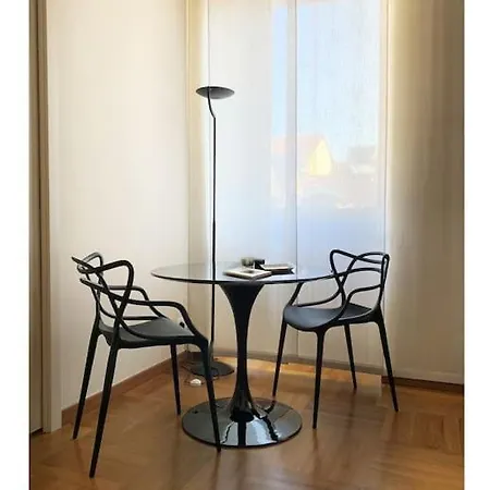 Elegant San Babila ,5 Minutes From Duomo