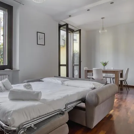 Joivy Tasteful Flat With Balcony *