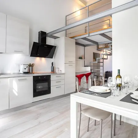 [navigli-duomo] Exclusive Design Loft Su Due Piani Con Wifi Appartamento Milano