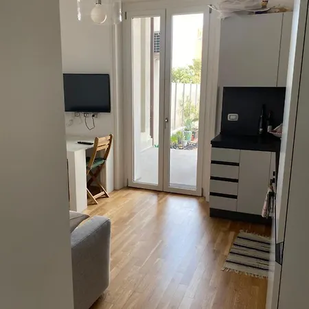 Bilocale Terrazza Nolo Milano