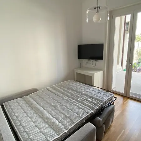 Bilocale Terrazza Nolo Appartamento