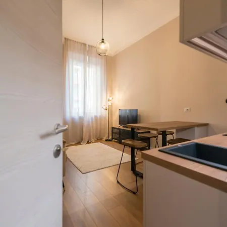 Contempora - Aselli 18 Apartment Milan