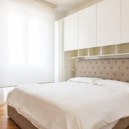 Bilocale Vista Sul Duomo Di Milano