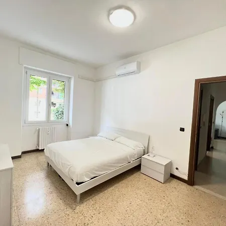 Famagosta House דירה
